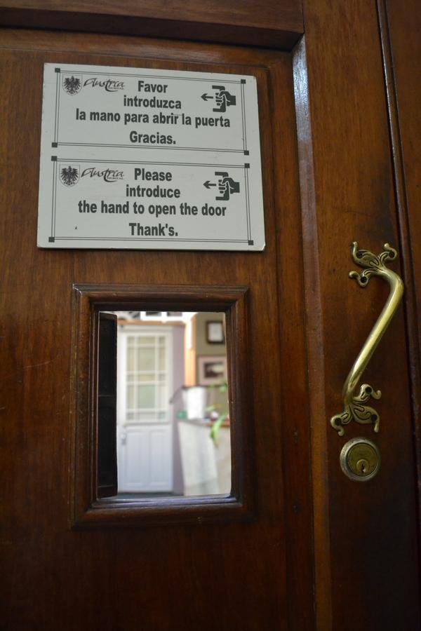 Hostal Austria La Paz Buitenkant foto