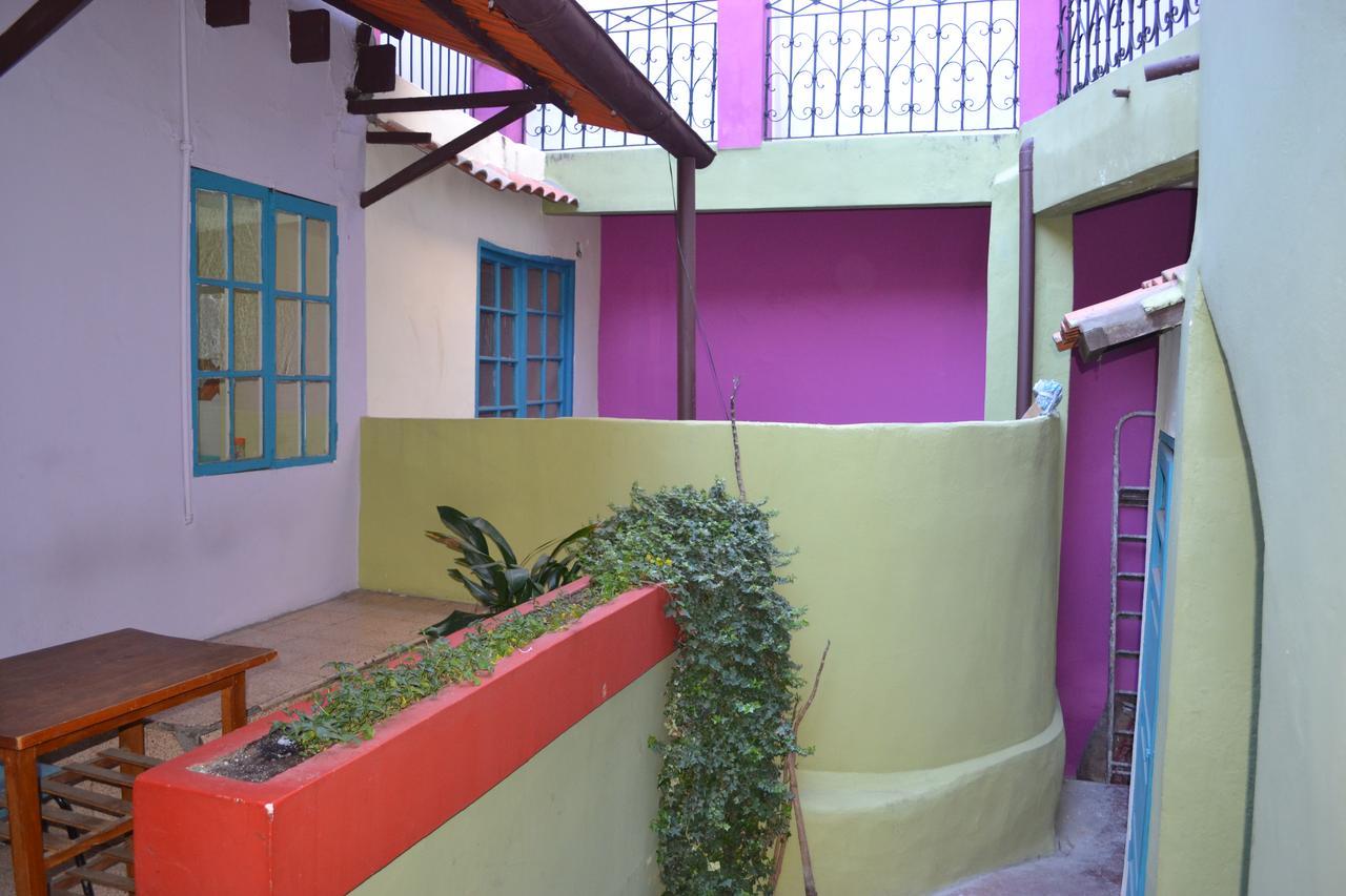 Hostal Austria La Paz Buitenkant foto